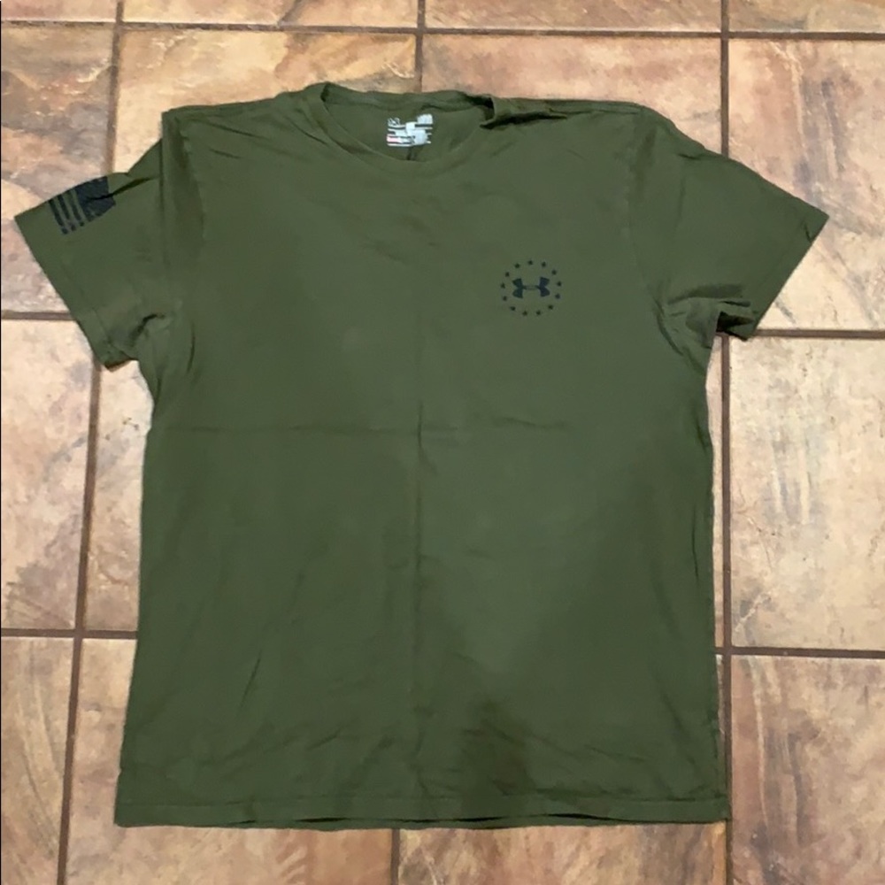 Men’s size large WWP T-Shirt